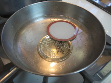 boiling canning lids